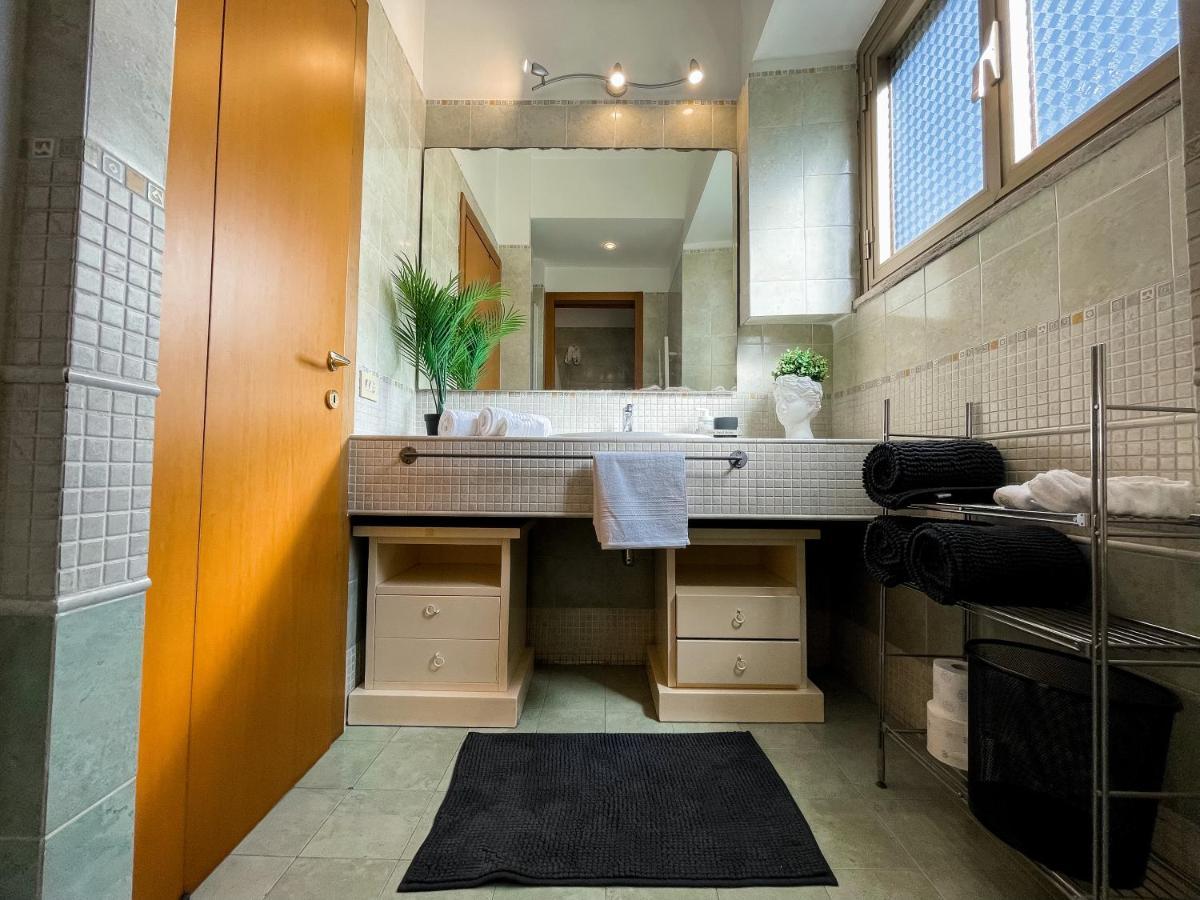 Sestio House Apartment Rome Bagian luar foto